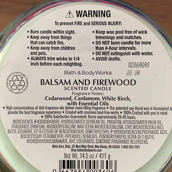 Bath & Body Works Balsam and Firedwood candle (2020)🌲 - Picture 3 of 3